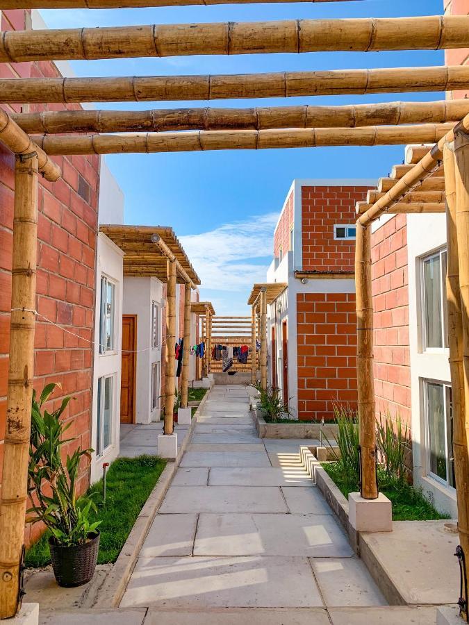 Free Spirit Ecuador, Puerto Engabao Hotel Exterior photo
