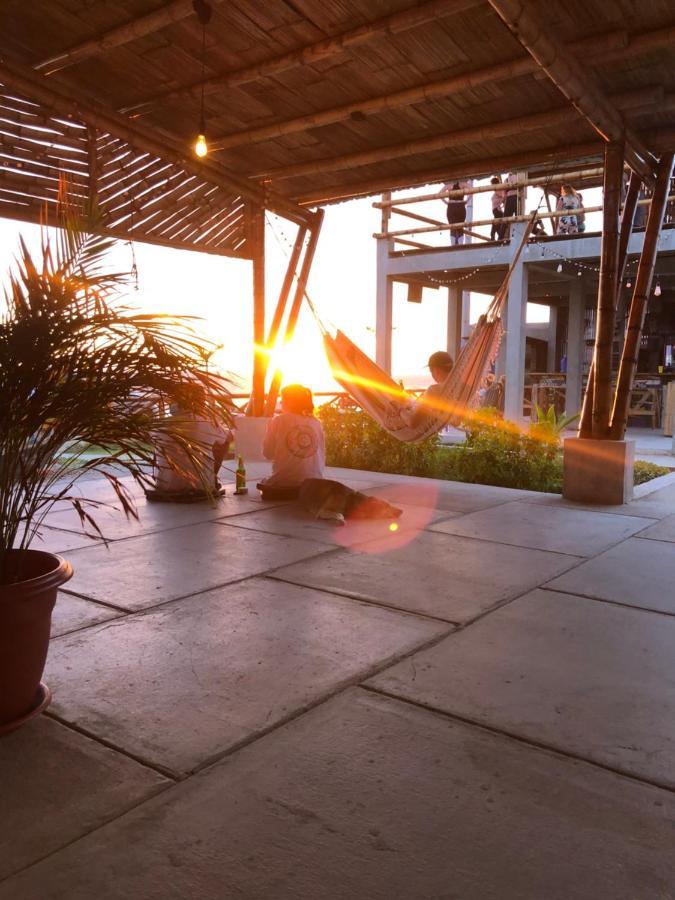 Free Spirit Ecuador, Puerto Engabao Hotel Exterior photo